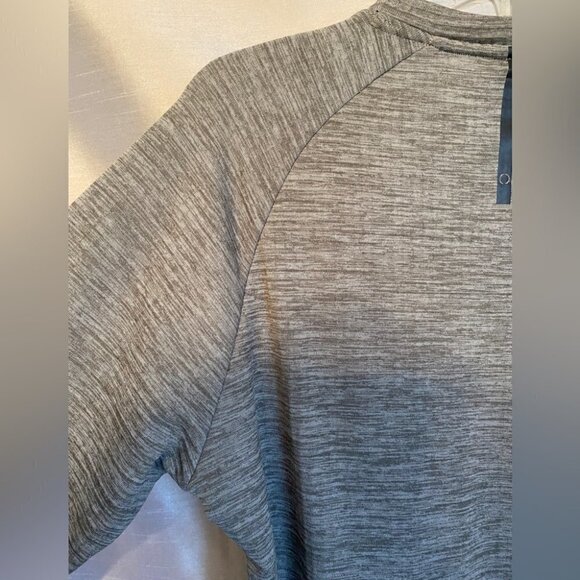 NWT Skora Qwick-Dry Run Real Long  Sleeve Shirt Adult Med Grey - Picture 13 of 14